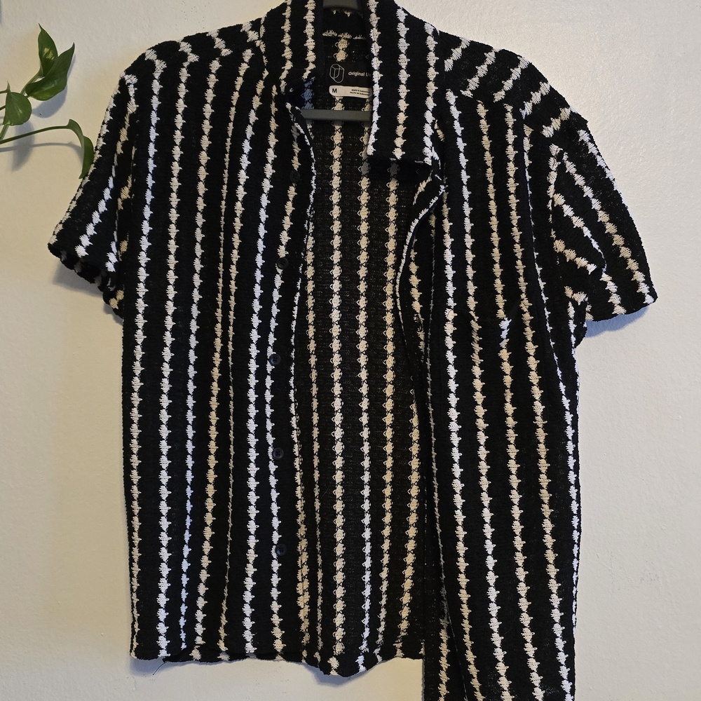 Original Use Black and White Patterned Men's Shirt